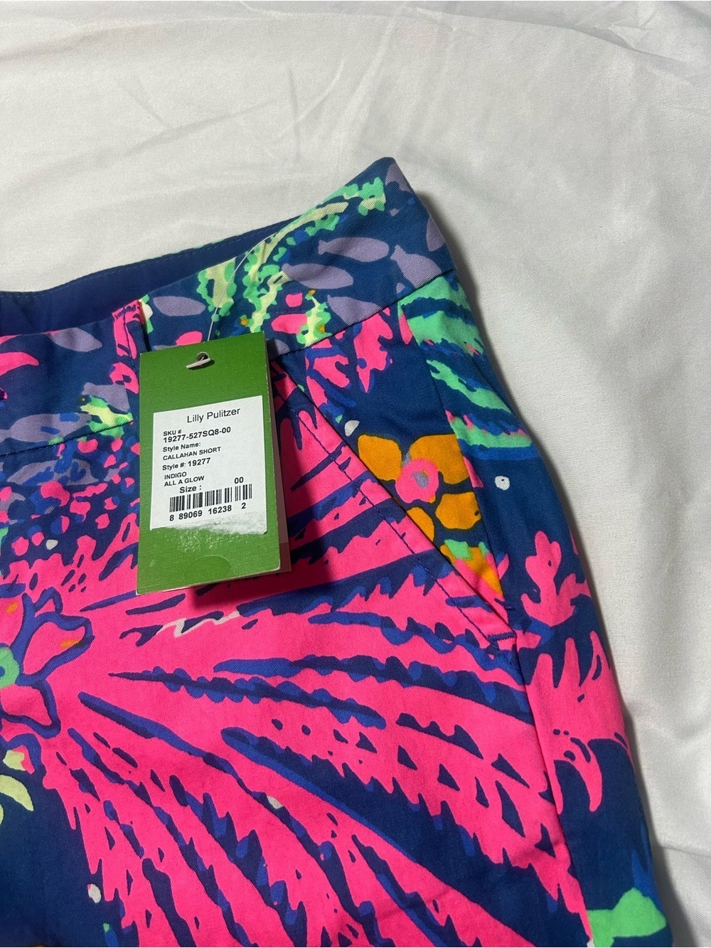 Lilly Pulitzer NWT 00 Callahan Indigo All A Glow Shorts 5” Inseam Preppy Beach - Picture 2 of 16